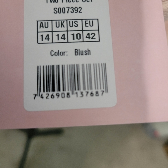 Showpo. Crop Top - Picture 3 of 4